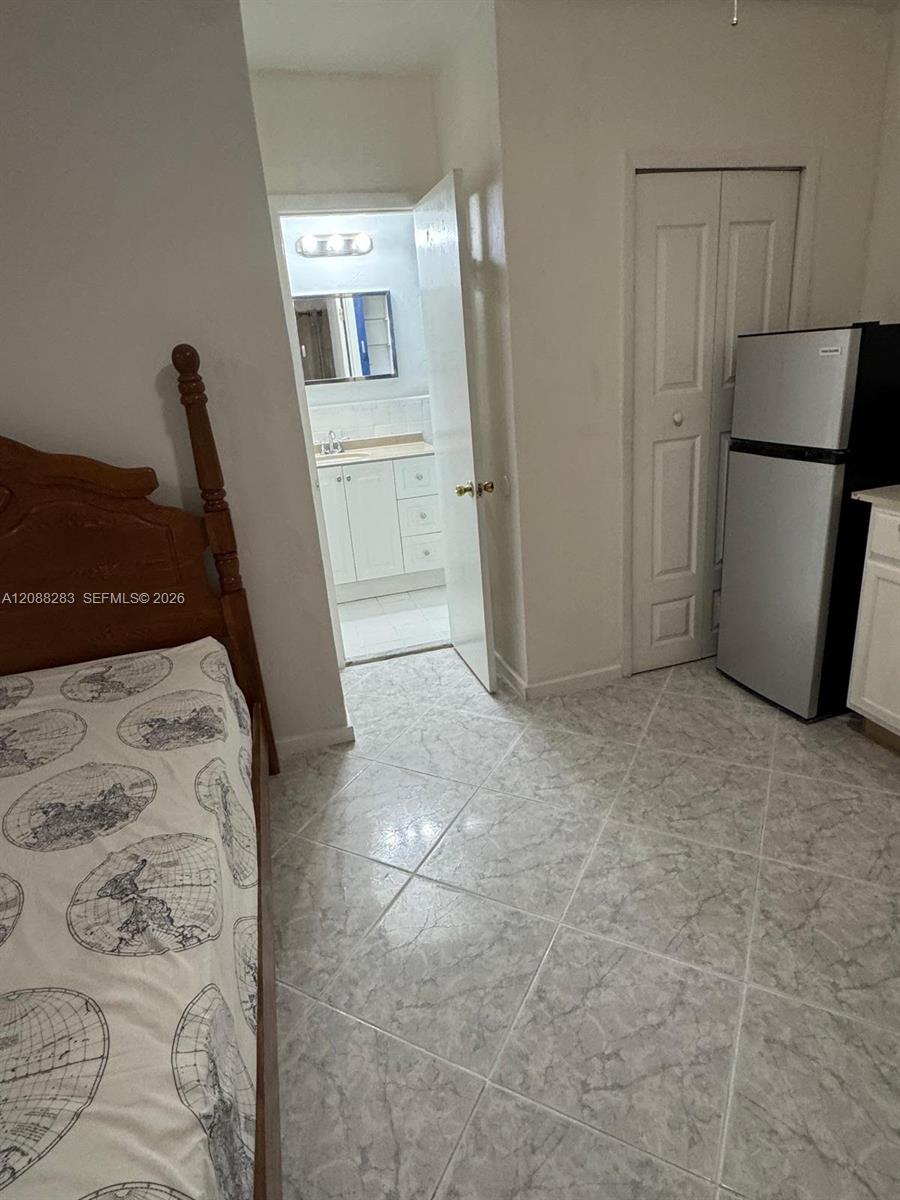 1281 NE 210th Ter # B — Photo 4