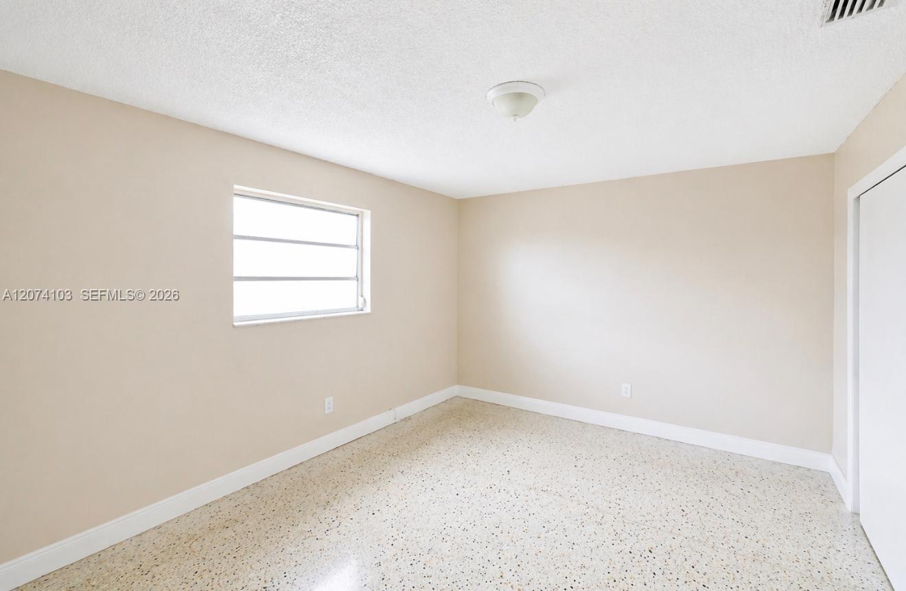2315 W Okeechobee Rd # 304 — Photo 3