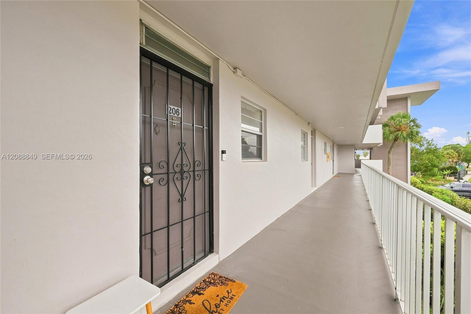 2800 NW 47th Ter # 206B — Photo 2