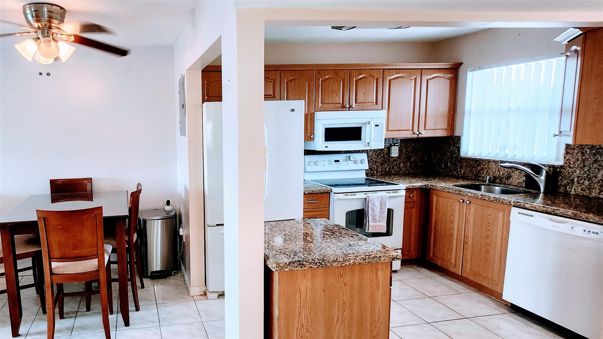2721 N Pine Island Road # 309, Sunrise FL 33322