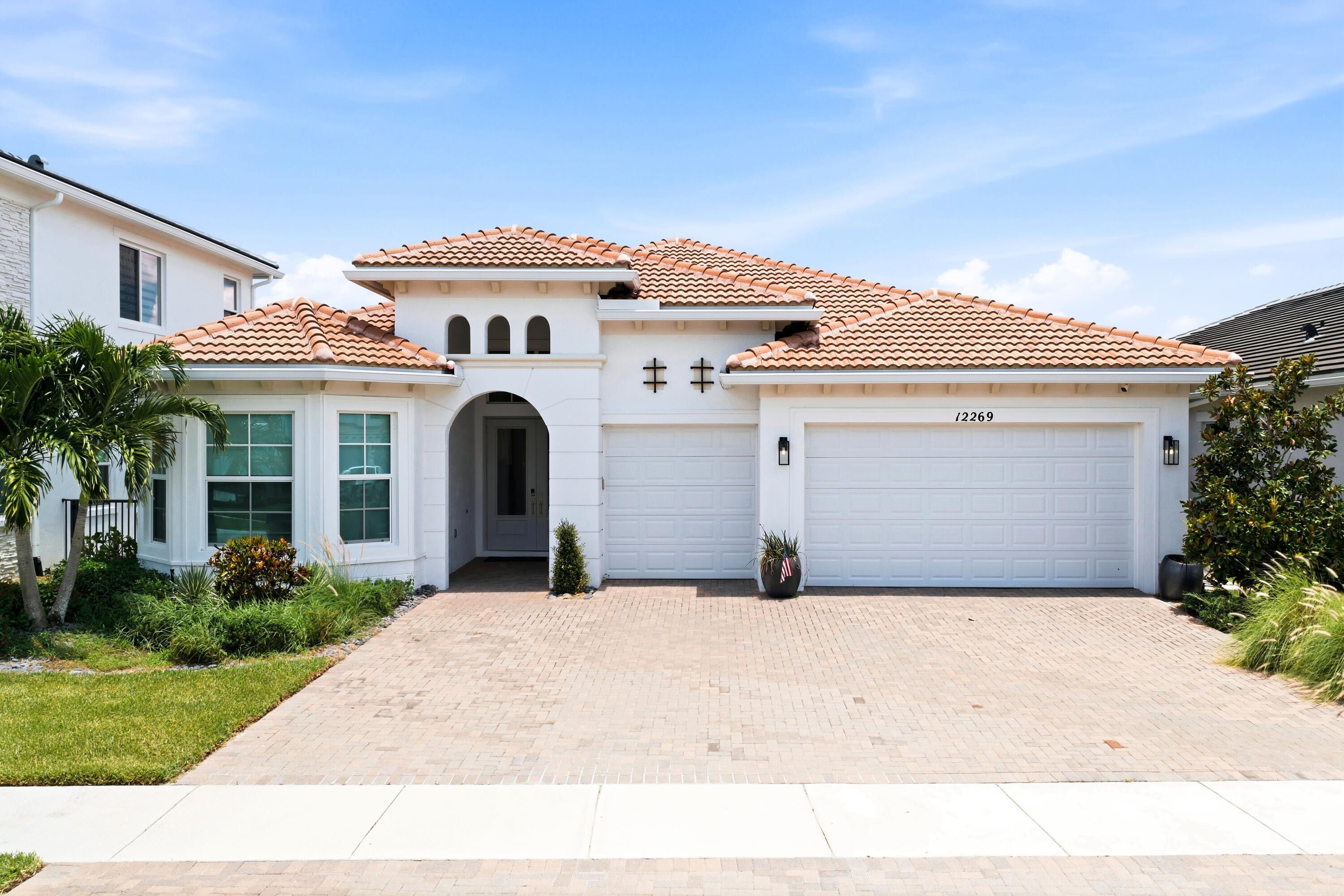 12269 Waterstone Circle, Palm Beach Gardens FL 33412