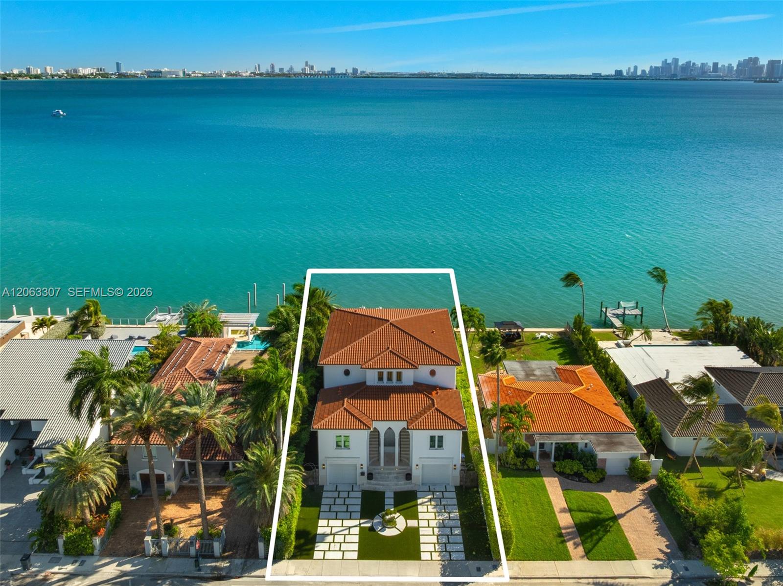 1460 S Treasure Dr, North Bay Village FL 33141