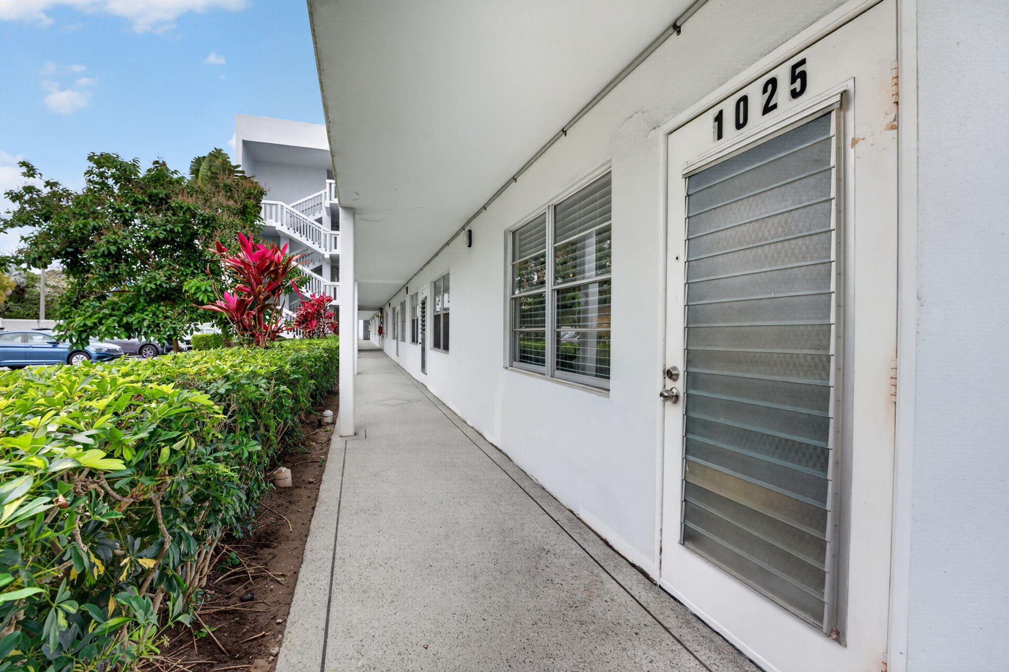1025 Ventnor # H — Photo 4