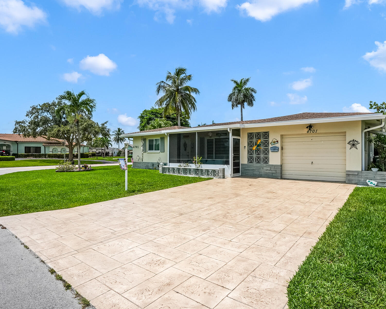4701 NW 47th Terrace, Tamarac FL 33319