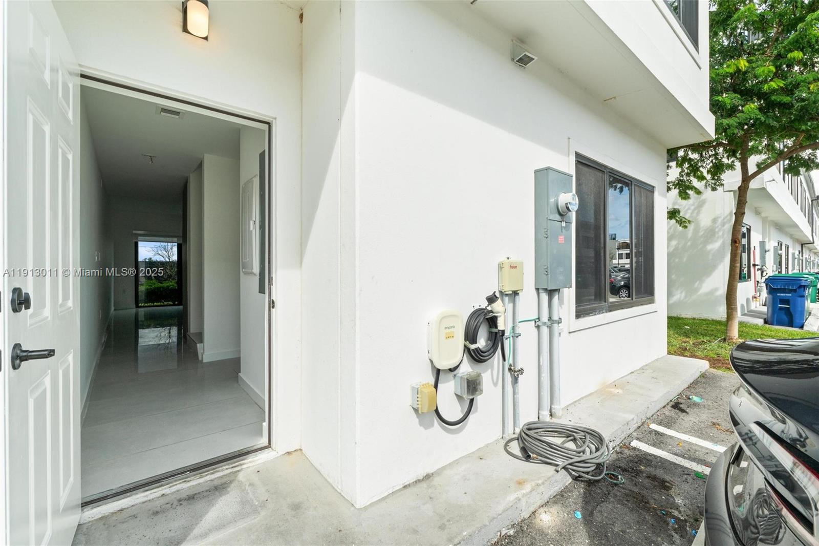26126 SW 146th CT # 26126 — Photo 3