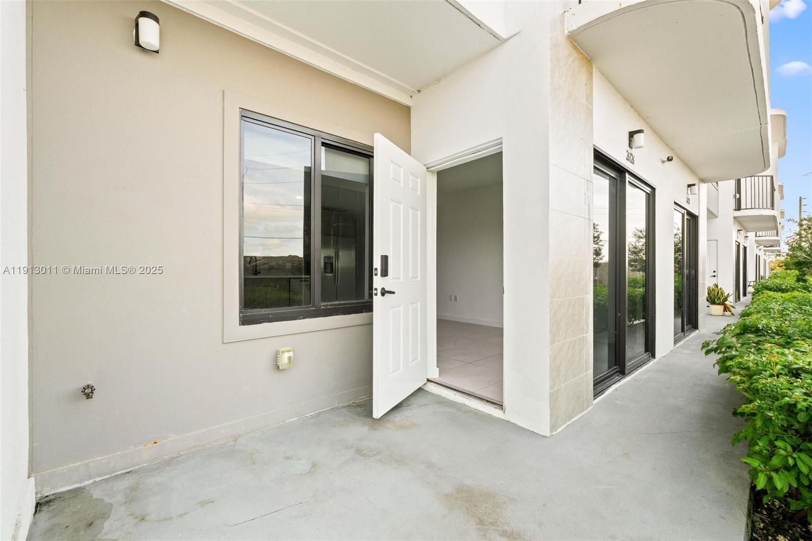 26126 SW 146th CT # 26126 — Photo 5