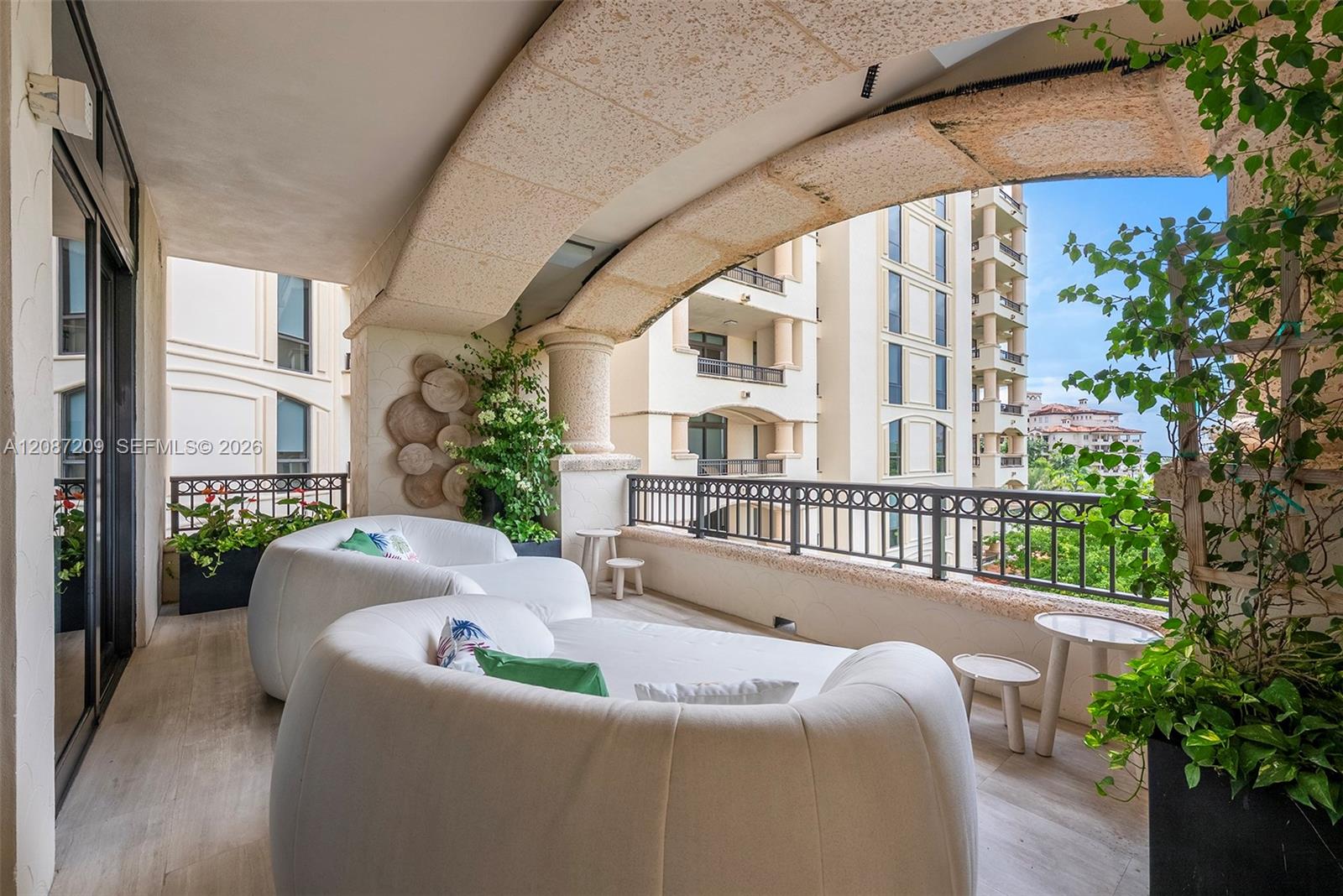 7052 Fisher Island Dr # 7052 — Photo 4