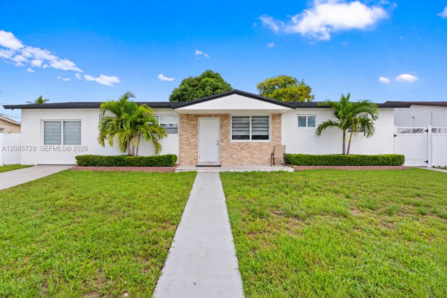 19900 SW 114th Ave, Miami FL 33157