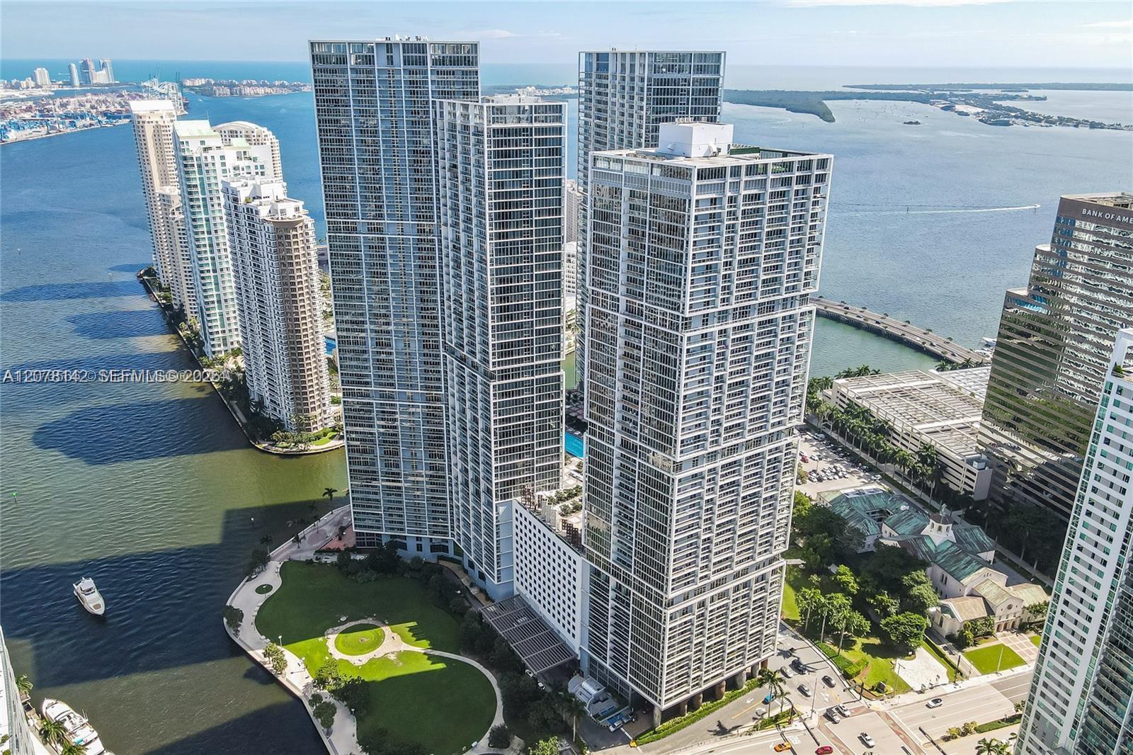 475 Brickell Ave # 3908 — Photo 2