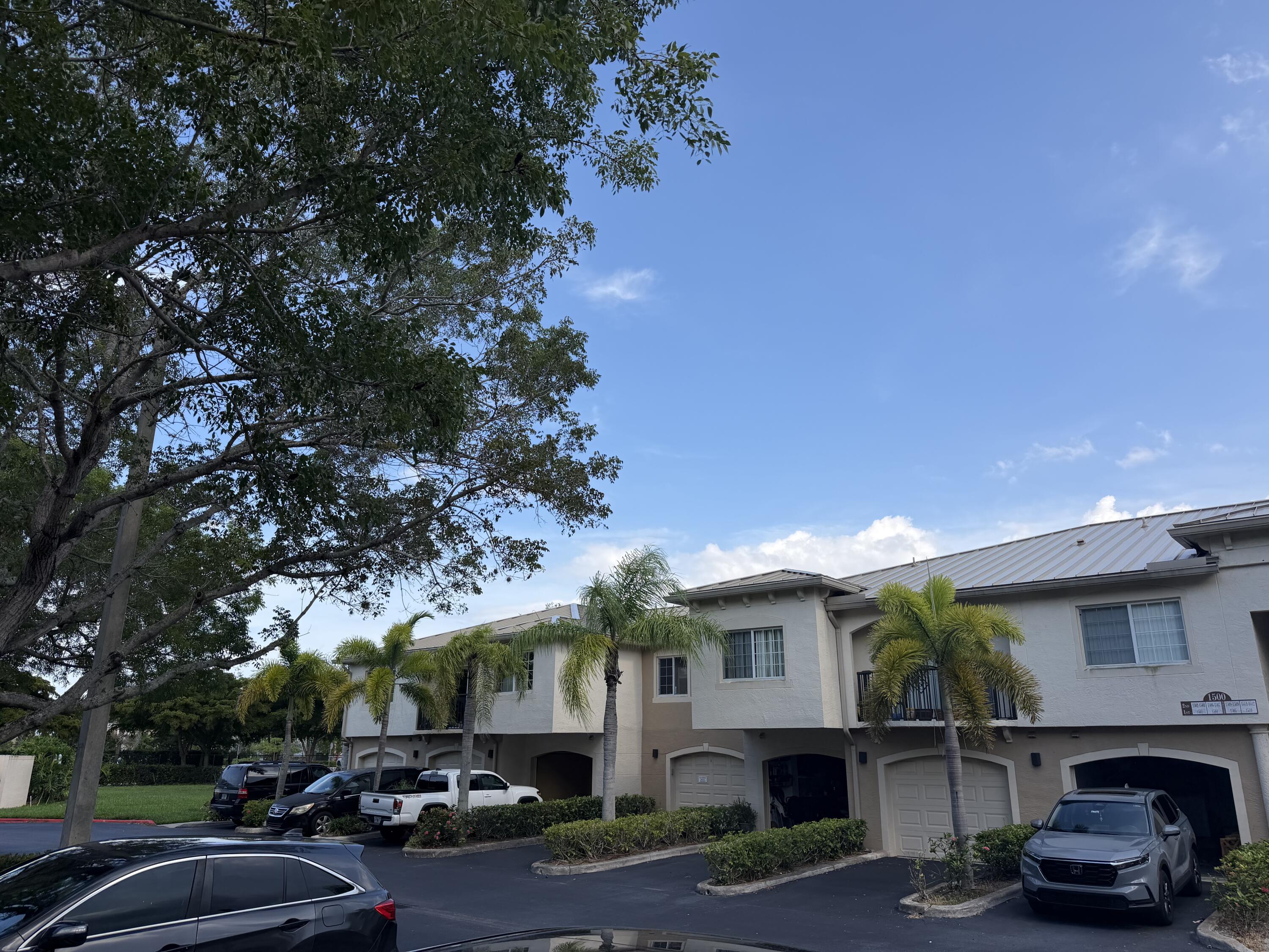 1500 S Crestwood Court S # 1503, Royal Palm Beach FL 33411