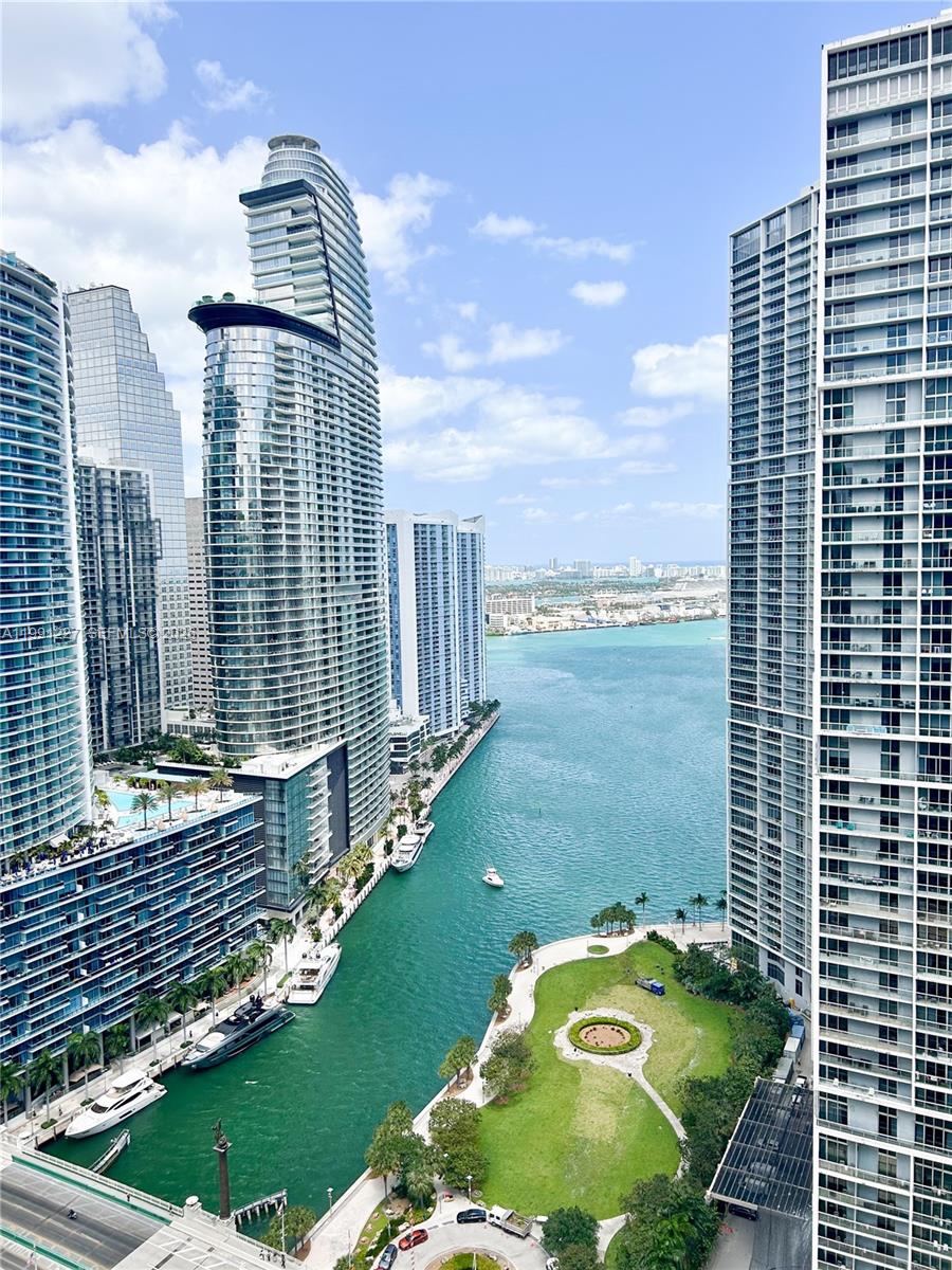 77 SE 5TH ST. # 3614, Miami FL 33131