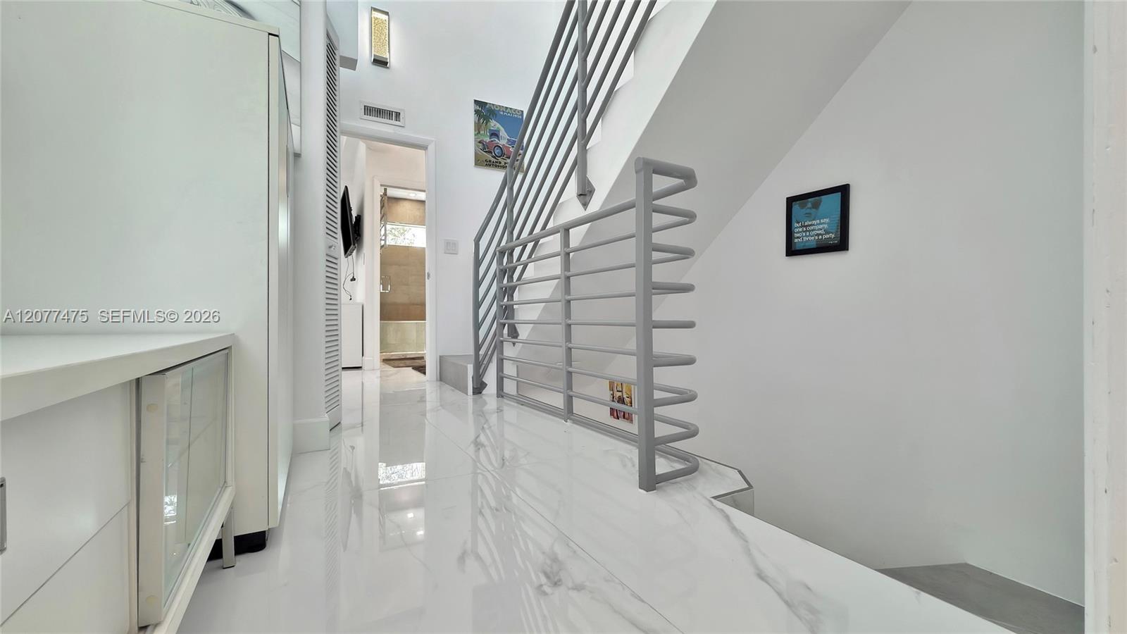 734 Michigan Ave # 6 — Photo 5