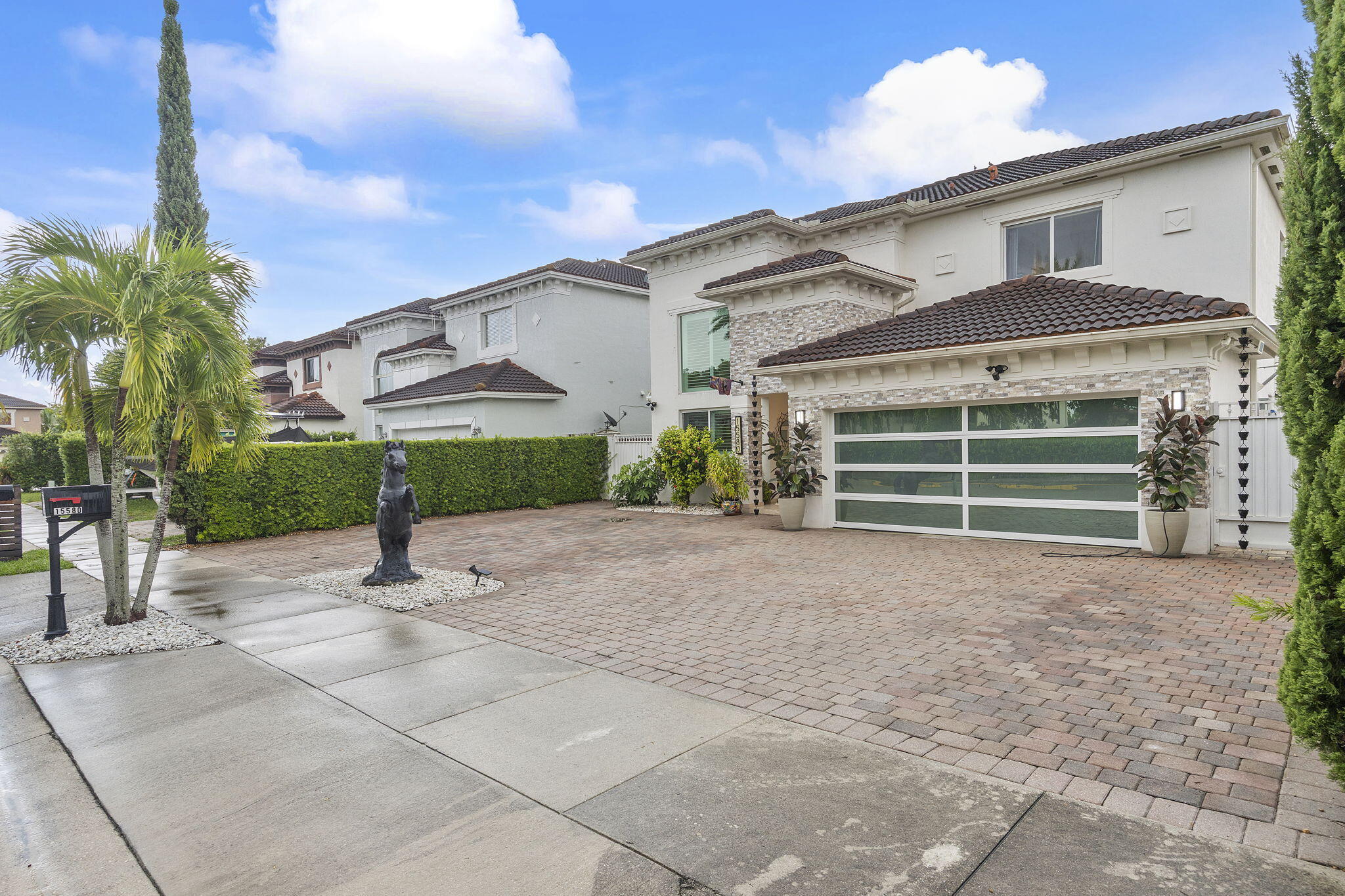 15580 SW 176TH Terrace — Photo 3