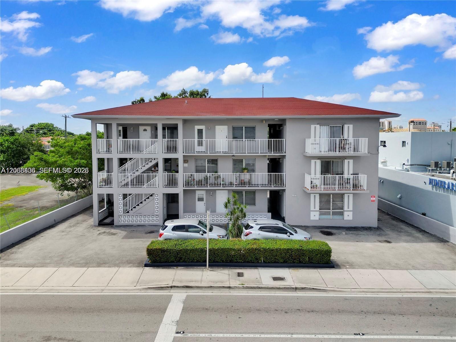 3424 W Flagler St # 4, Miami FL 33135