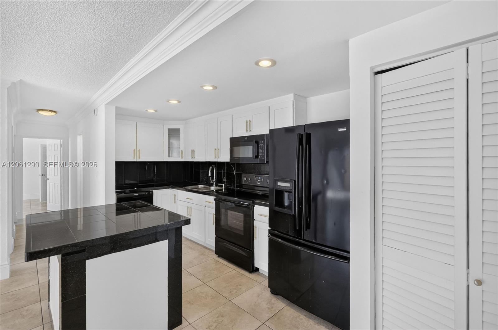 4544 NW 79th Ave # 1H, Doral FL 33166