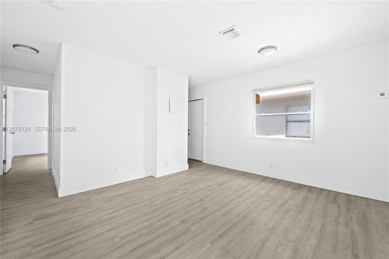 1022 NW 6th Ave — Photo 4