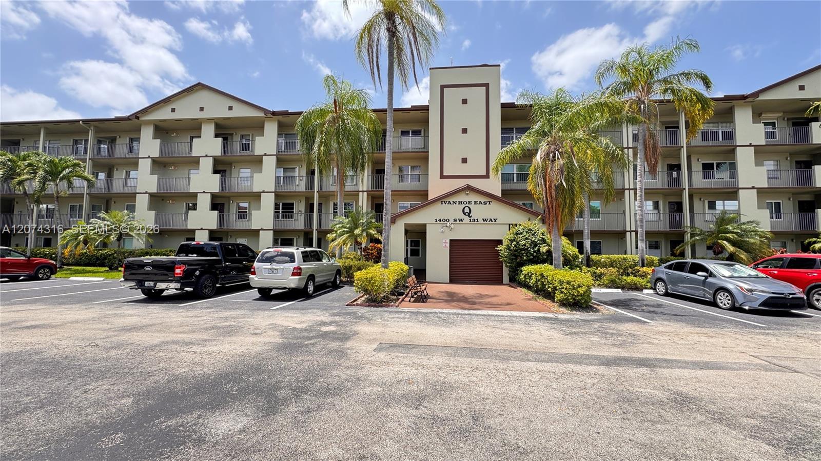 1400 SW 131st Way # 305Q, Pembroke Pines FL 33027