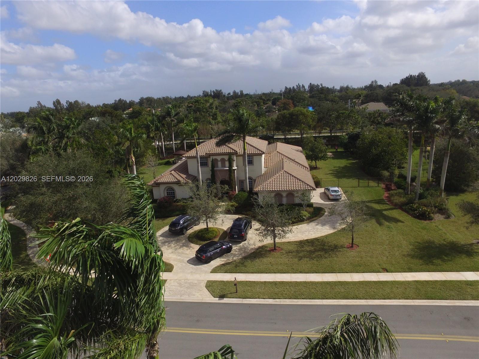 2750 E Jockey Cir E — Photo 4