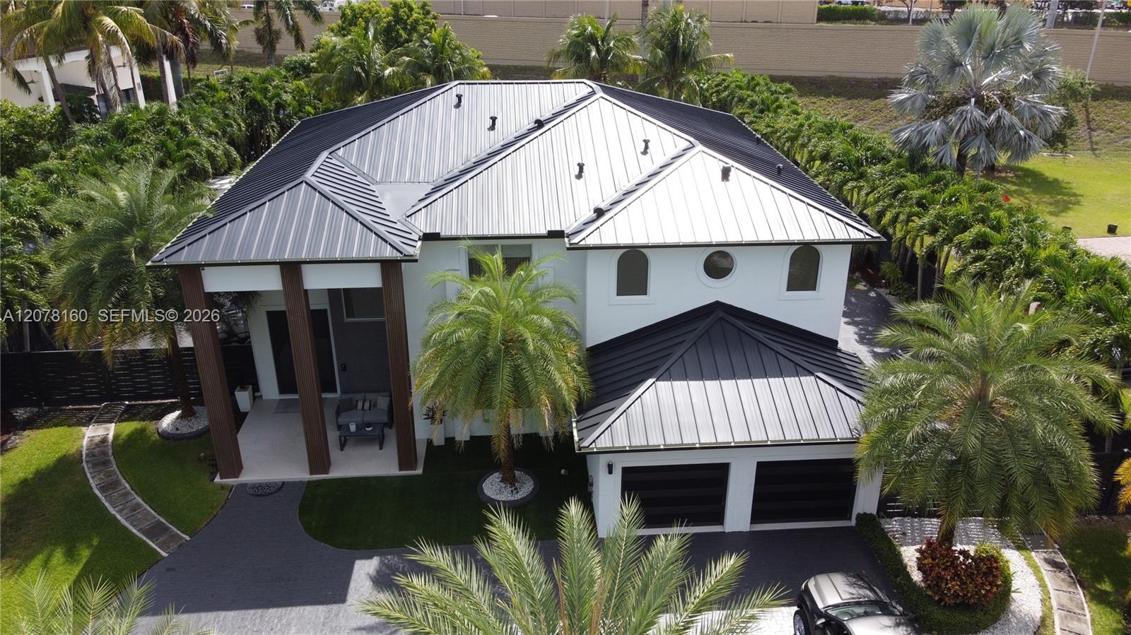 8211 SW 122nd Ave — Photo 3