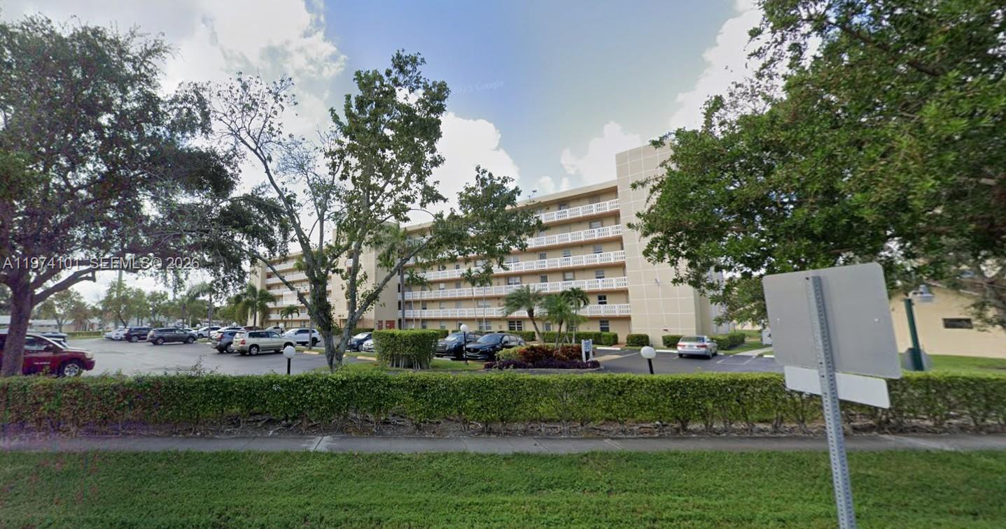 441 SE 3rd St # 505, Dania Beach FL 33004