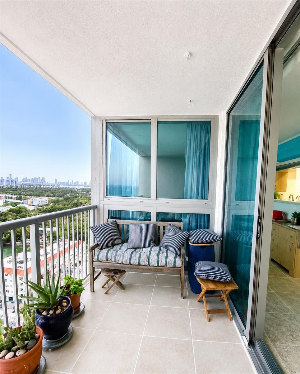2655 E Collins Ave # 2306 — Photo 3