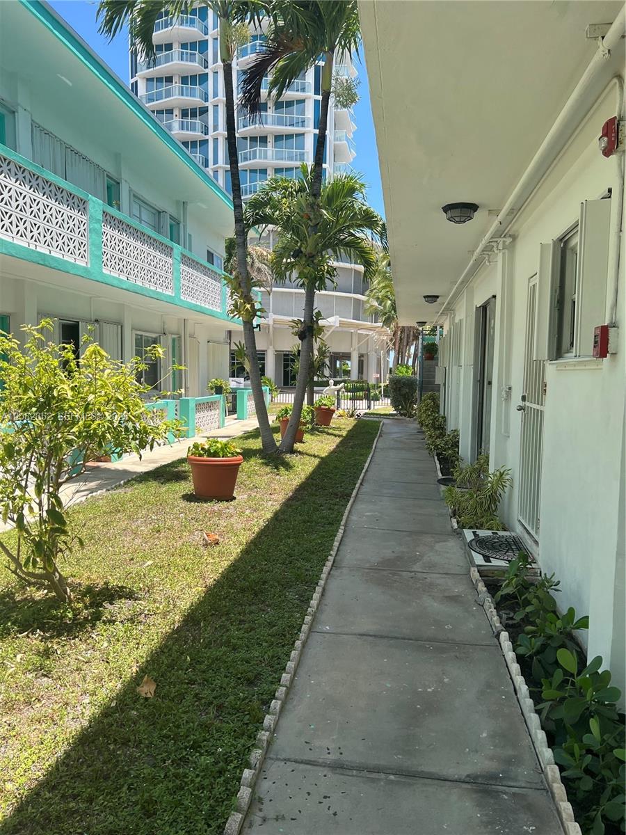 6494 Collins Ave # 24 — Photo 3