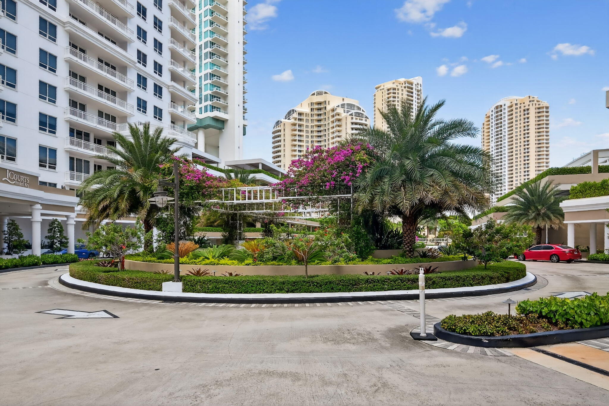 701 BRICKELL KEY Boulevard # 1604 — Photo 4