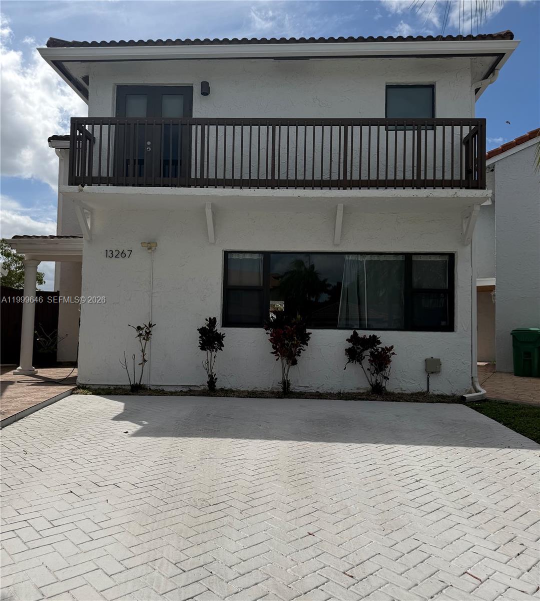 13267 SW 9th Ln, Miami FL 33184
