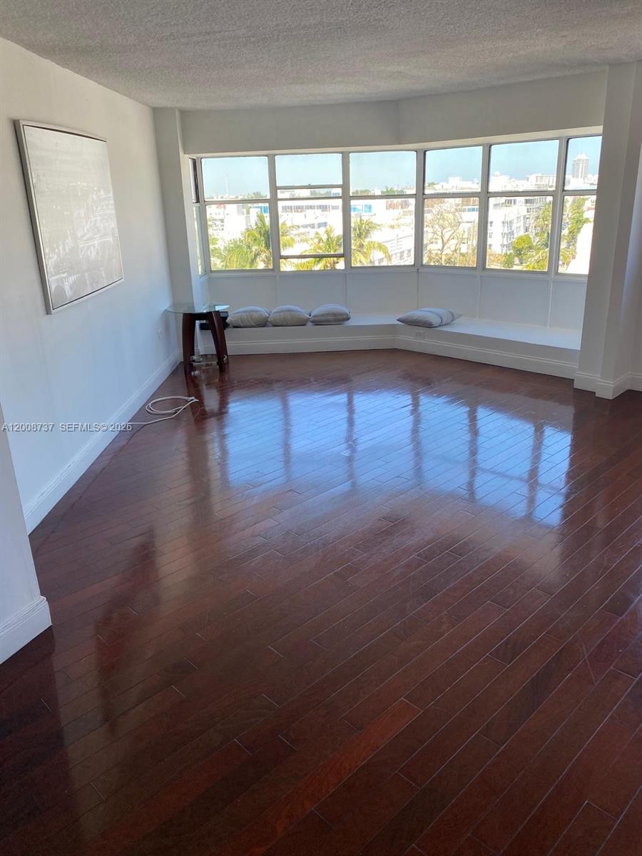1881 Washington Ave # 7C, Miami Beach FL 33139