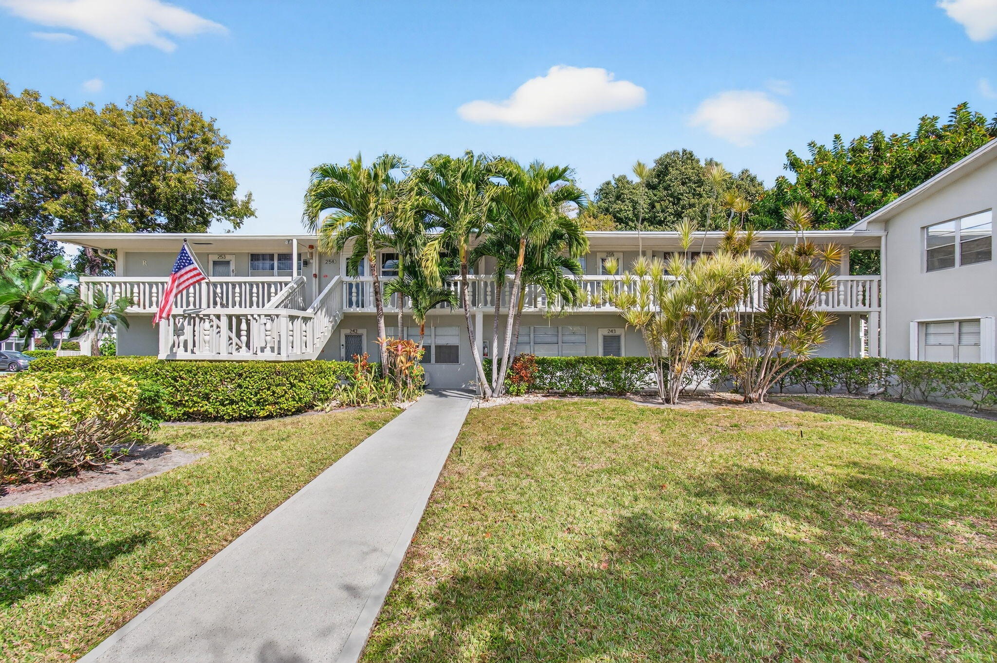 247 Ventnor R, Deerfield Beach FL 33442