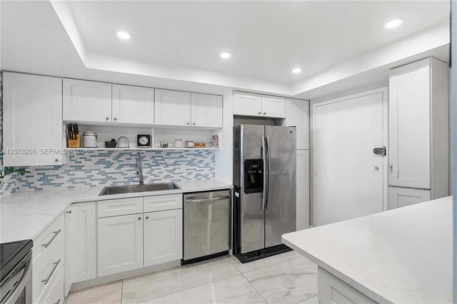 1351 NE Miami Gardens Dr # 1603E — Photo 5