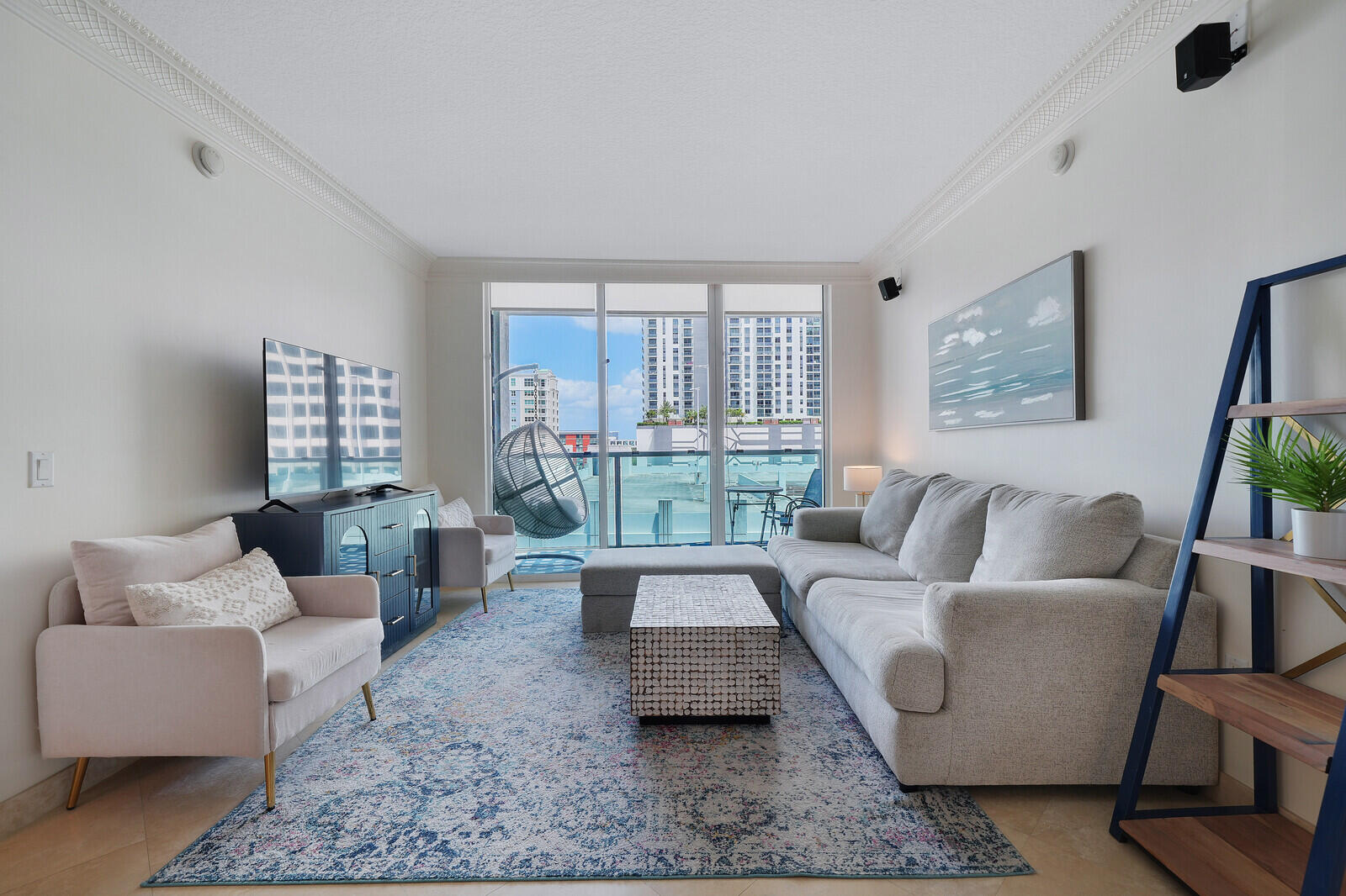 350 SE 2nd Street # 860, Fort Lauderdale FL 33301