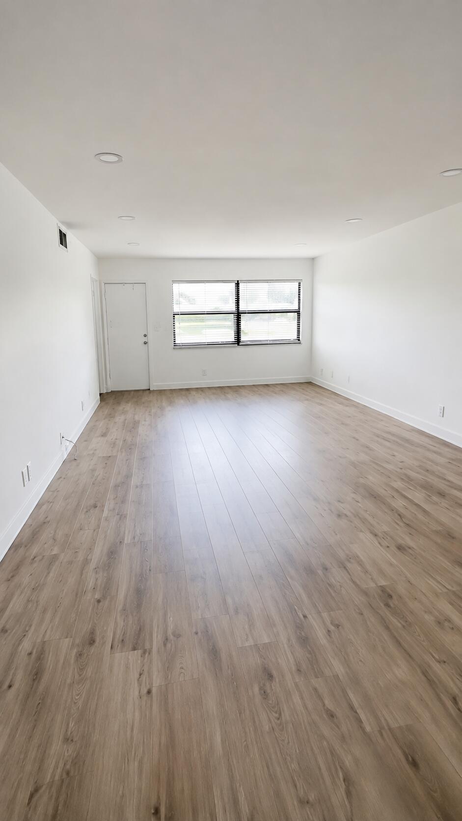 3107 SW 20th Terrace # 20C1 — Photo 2