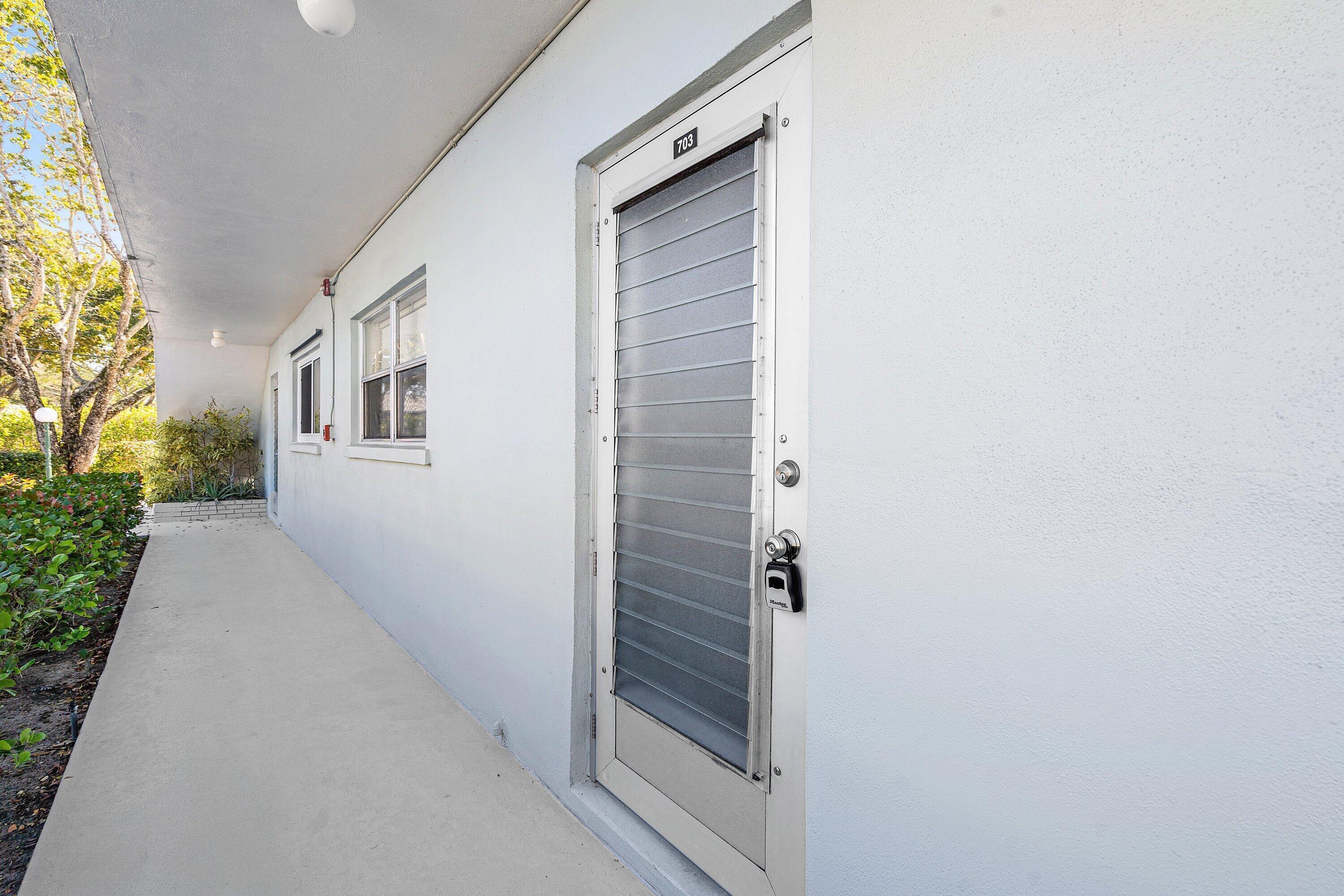 2440 SW 22ND Avenue # 703 — Photo 3