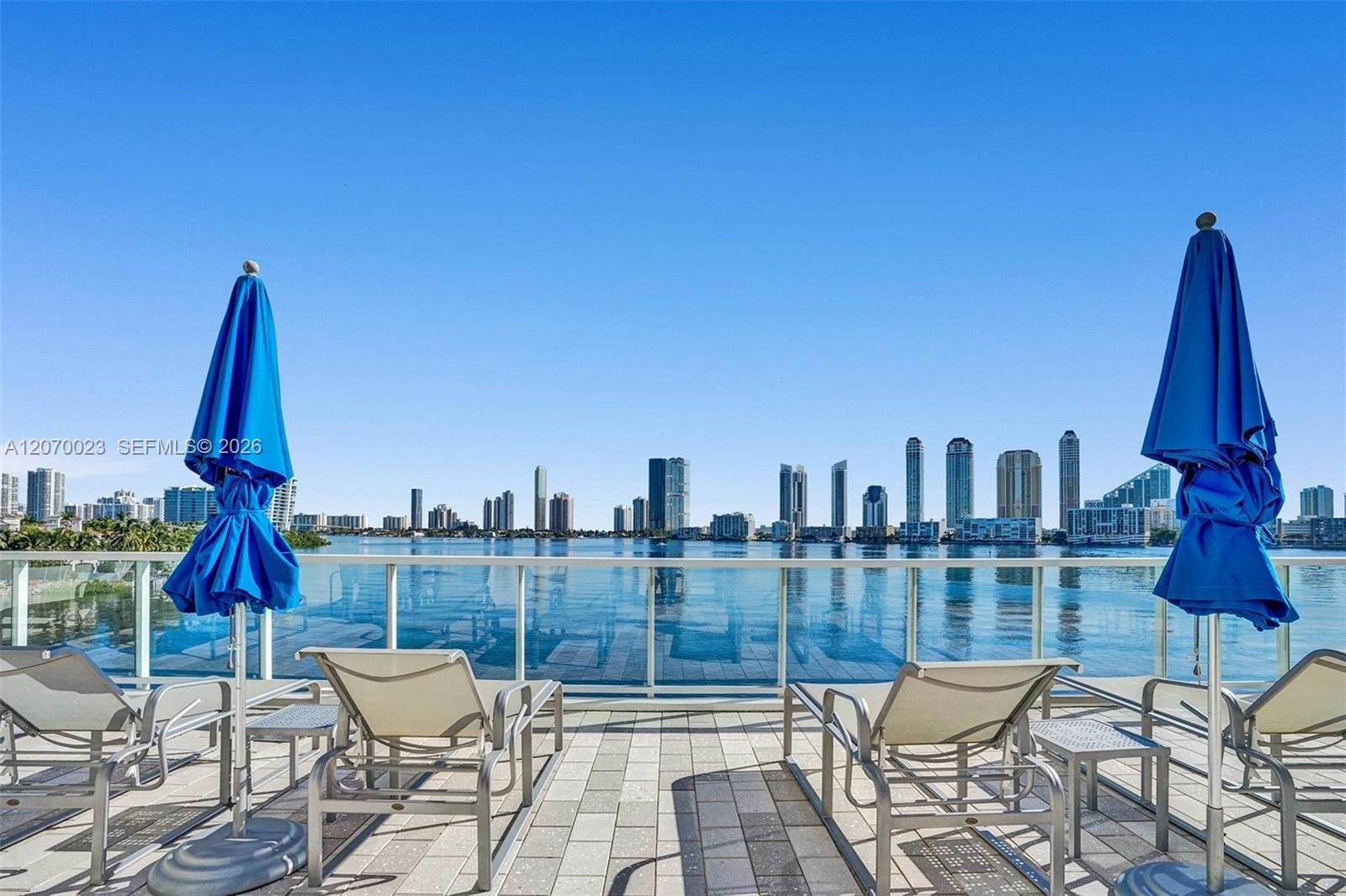 3000 Island Blvd # 1106 View 12