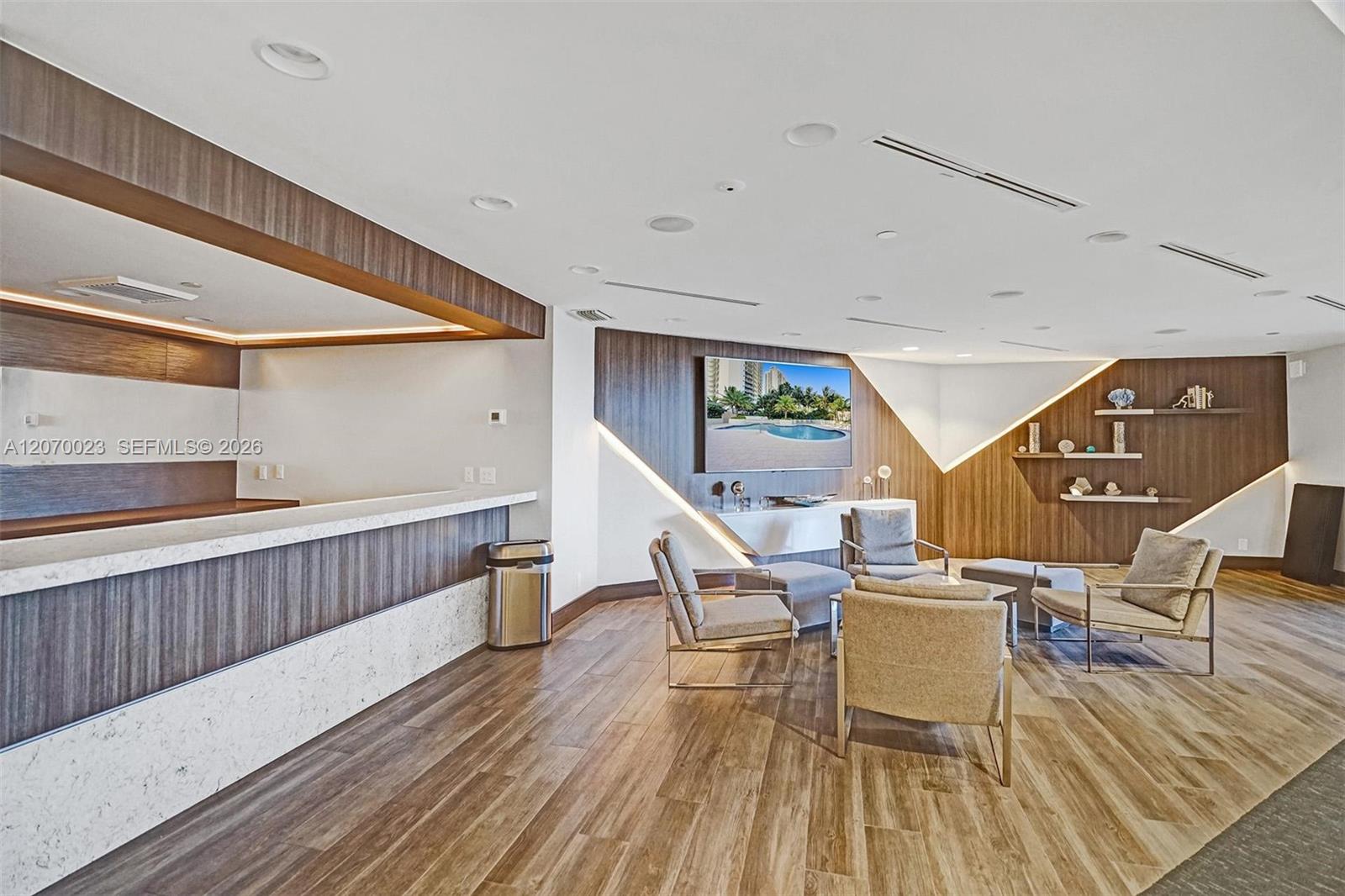 3000 Island Blvd # 1106 View 15