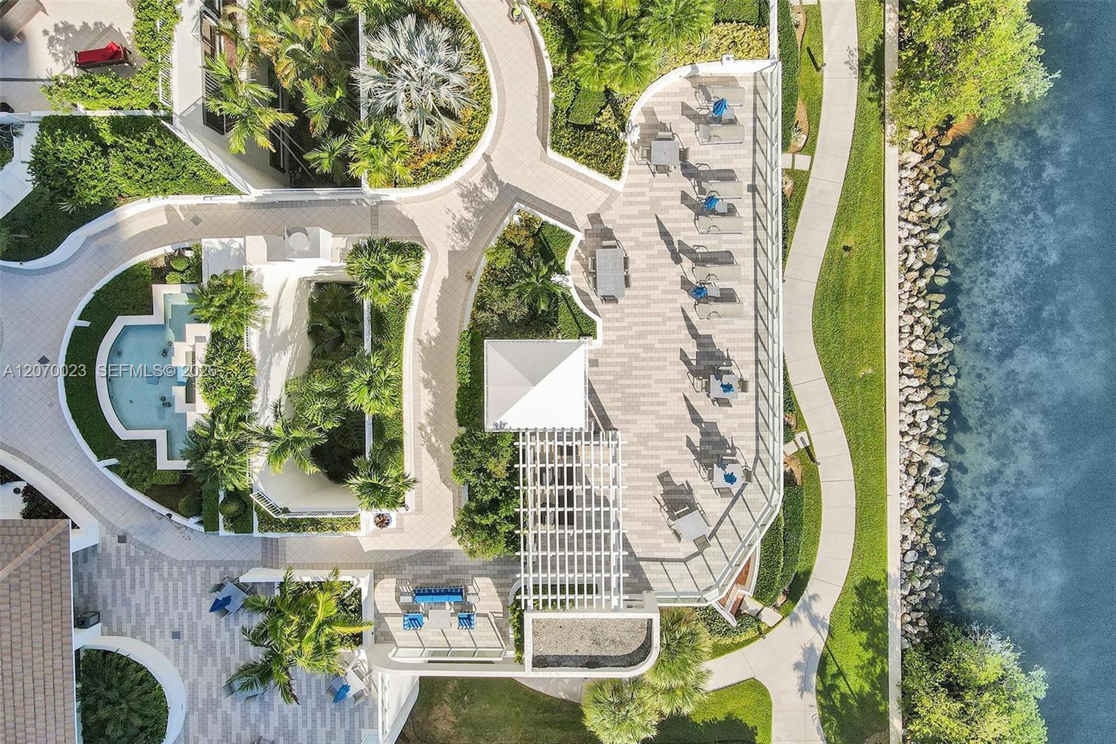 3000 Island Blvd # 1106 View 9