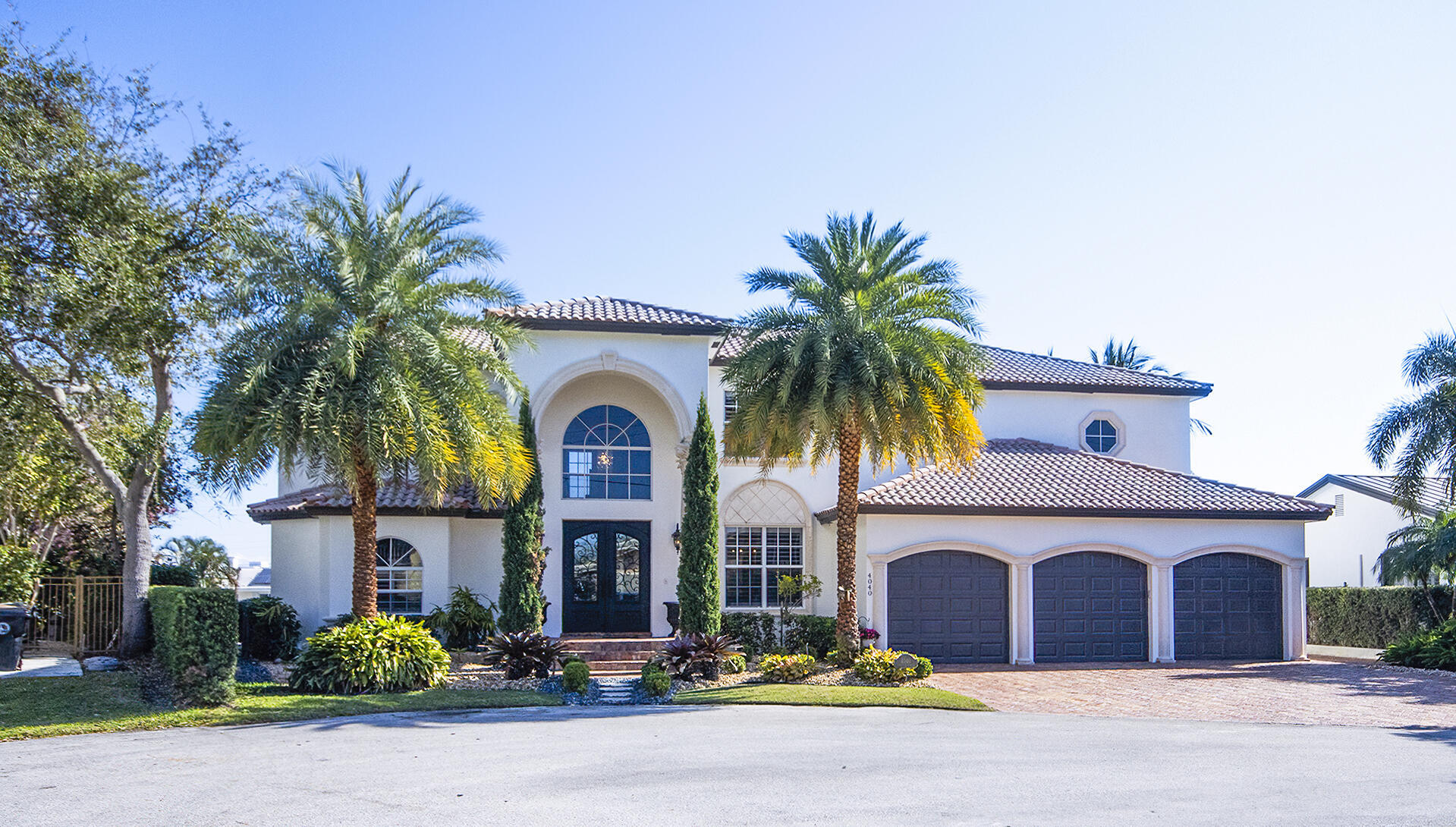 4040 NE 25th Avenue, Lighthouse Point FL 33064