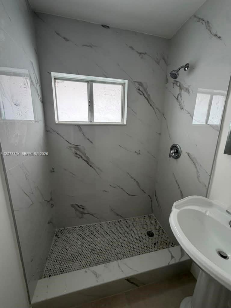 2465 W Flagler St # 6 — Photo 4