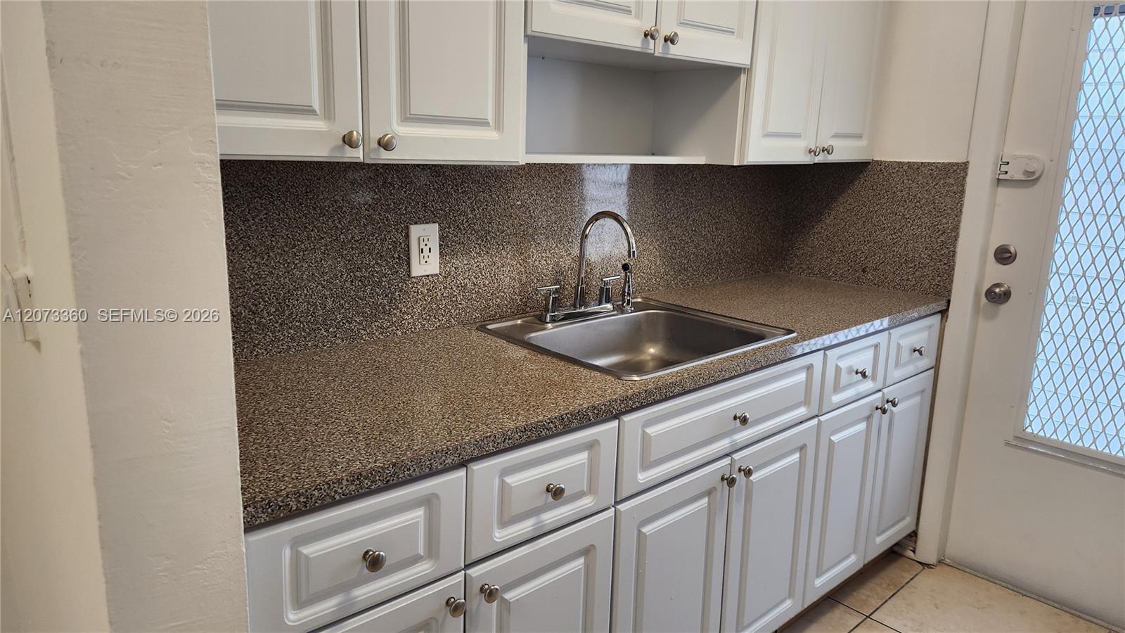 1231 Pennsylvania Ave # 10 — Photo 2