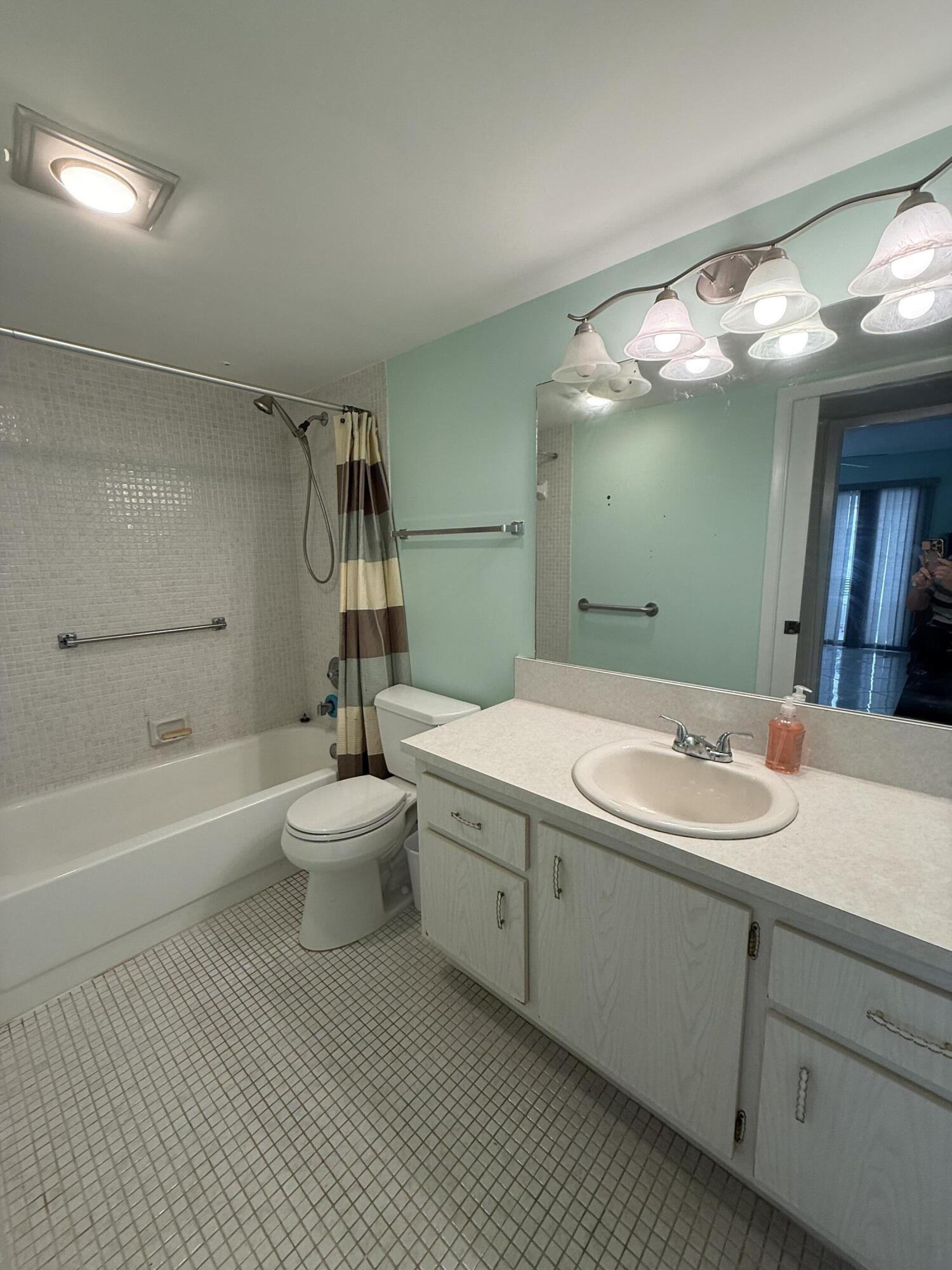 3018 WOLVERTON A E # 3018 — Photo 5