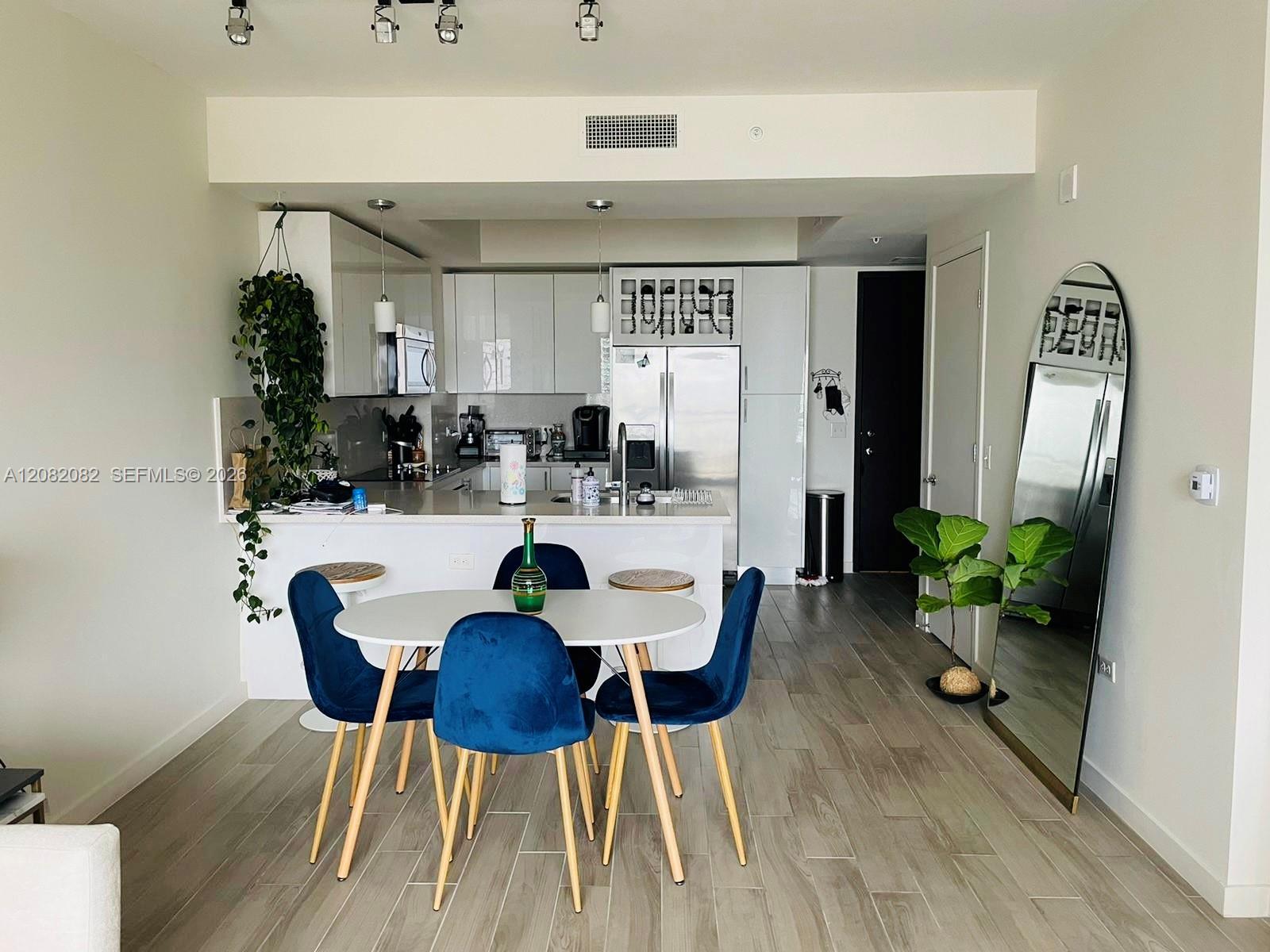 999 SW 1st AVE # 2710 — Photo 5