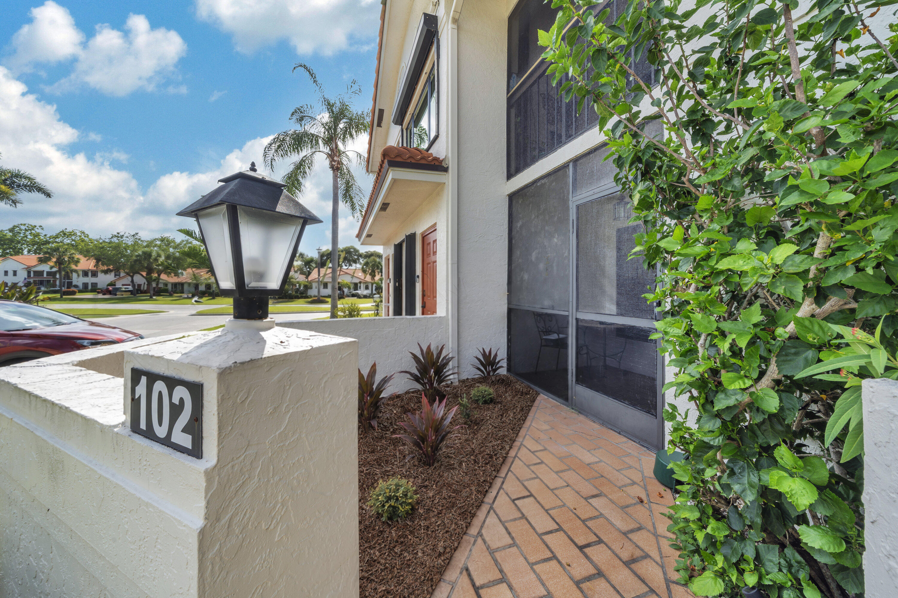 5585 Munsel Lane # 102, Boynton Beach FL 33437