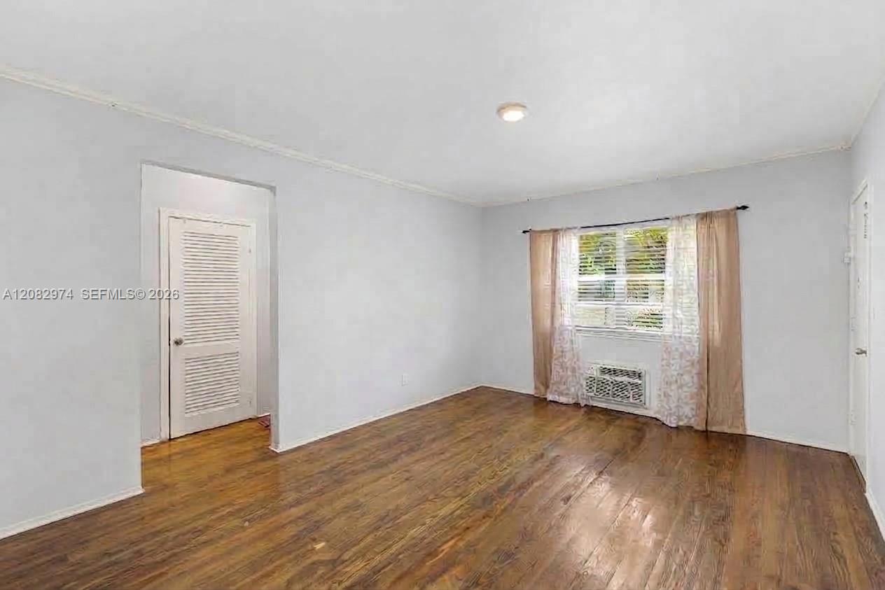 AI-modified image. Furniture digitally removed