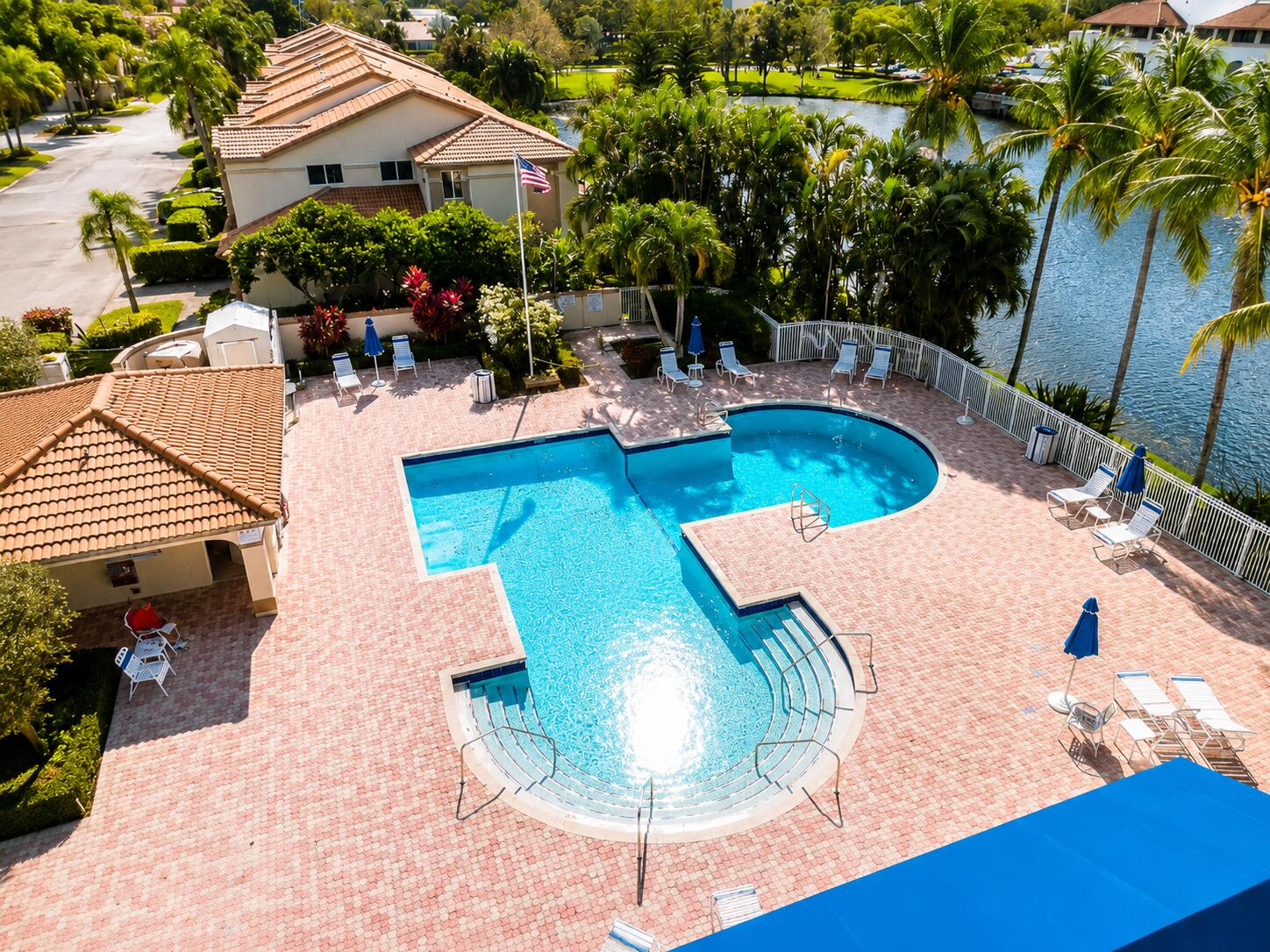 6723 VIA REGINA # 11, Boca Raton FL 33433