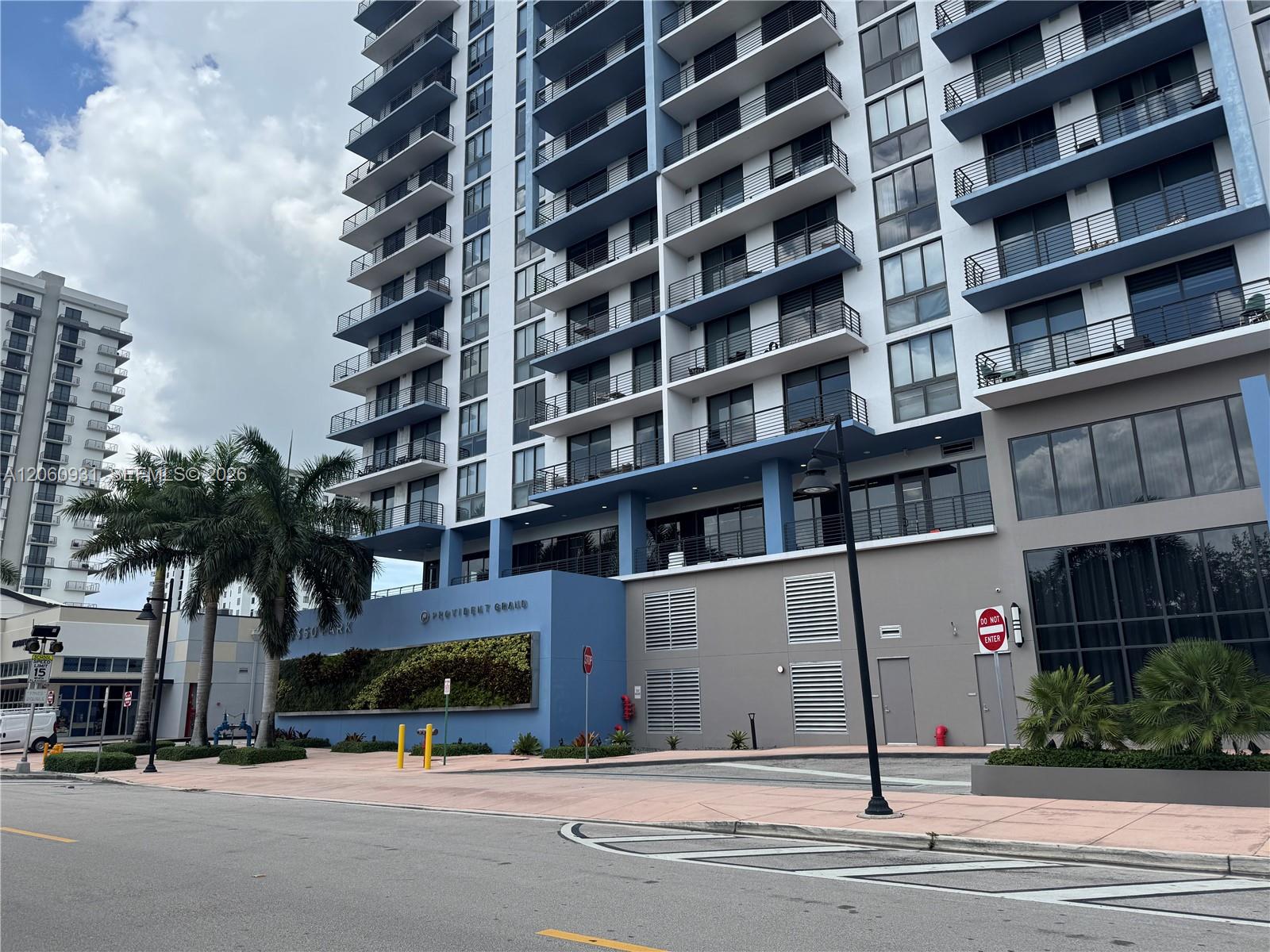 5350 NW 84th Ave # 1706, Doral FL 33166