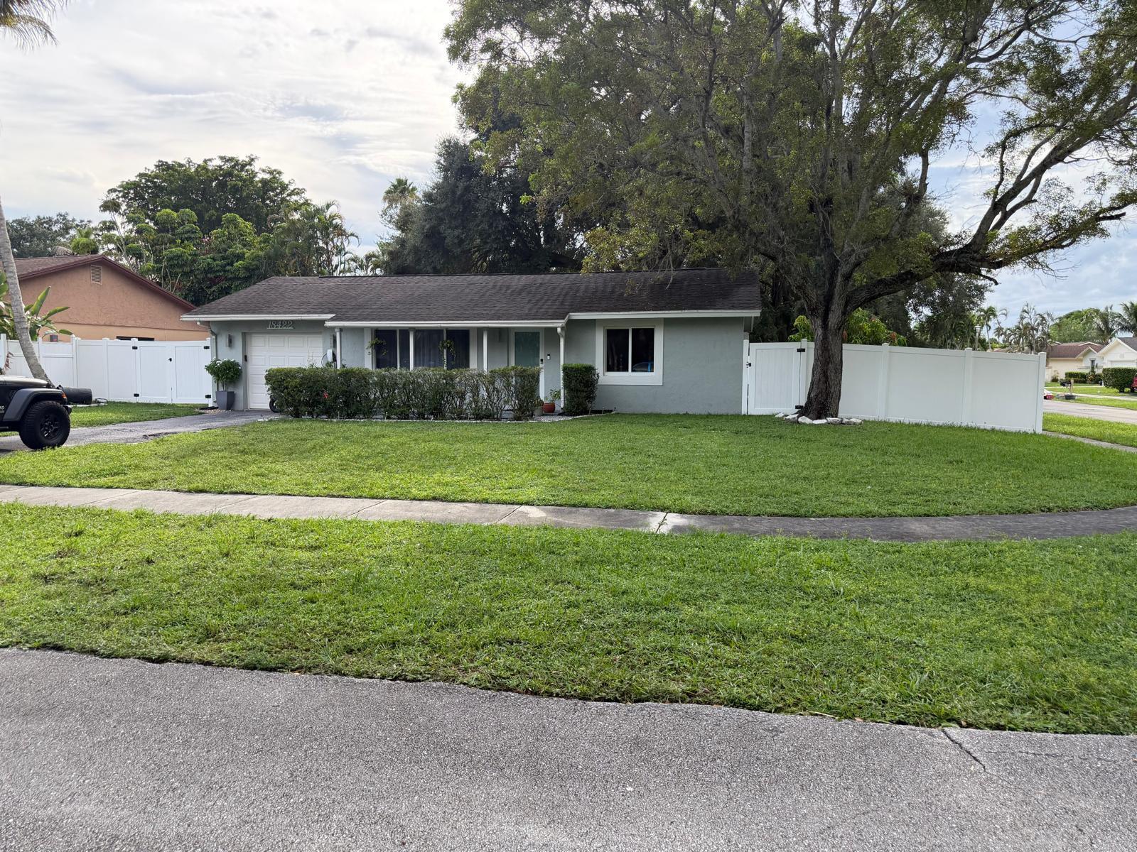 18422 SPANISH ISLES Place — Photo 4