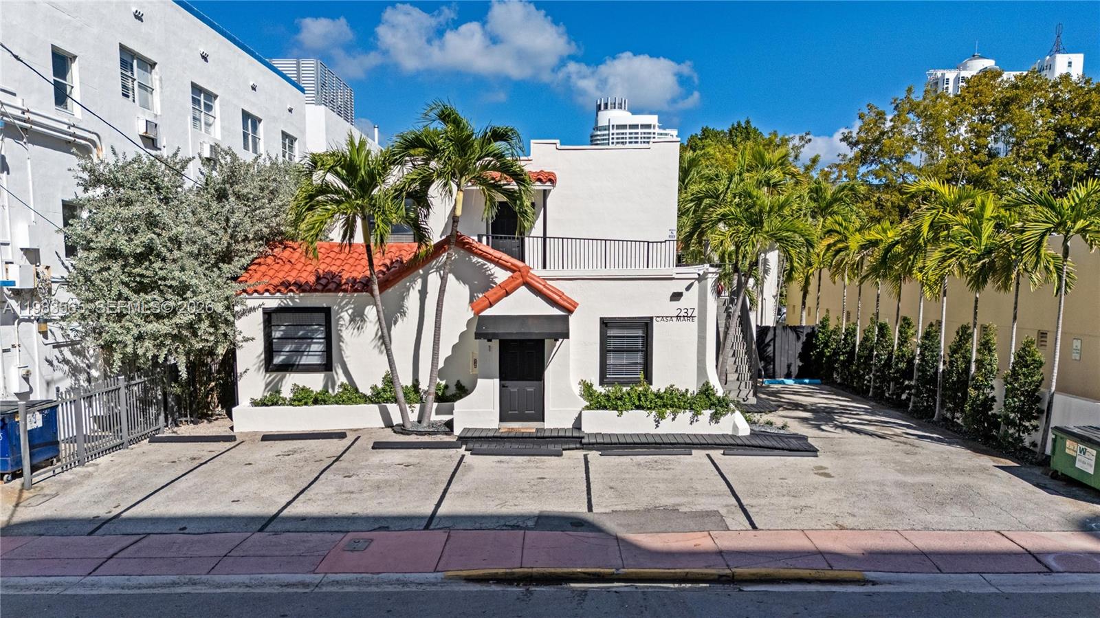 237 38th St # 4, Miami Beach FL 33140