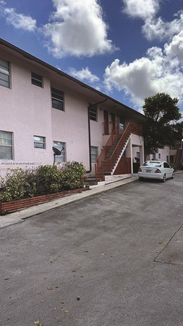 2920 Pierce St # 12, Hollywood FL 33020