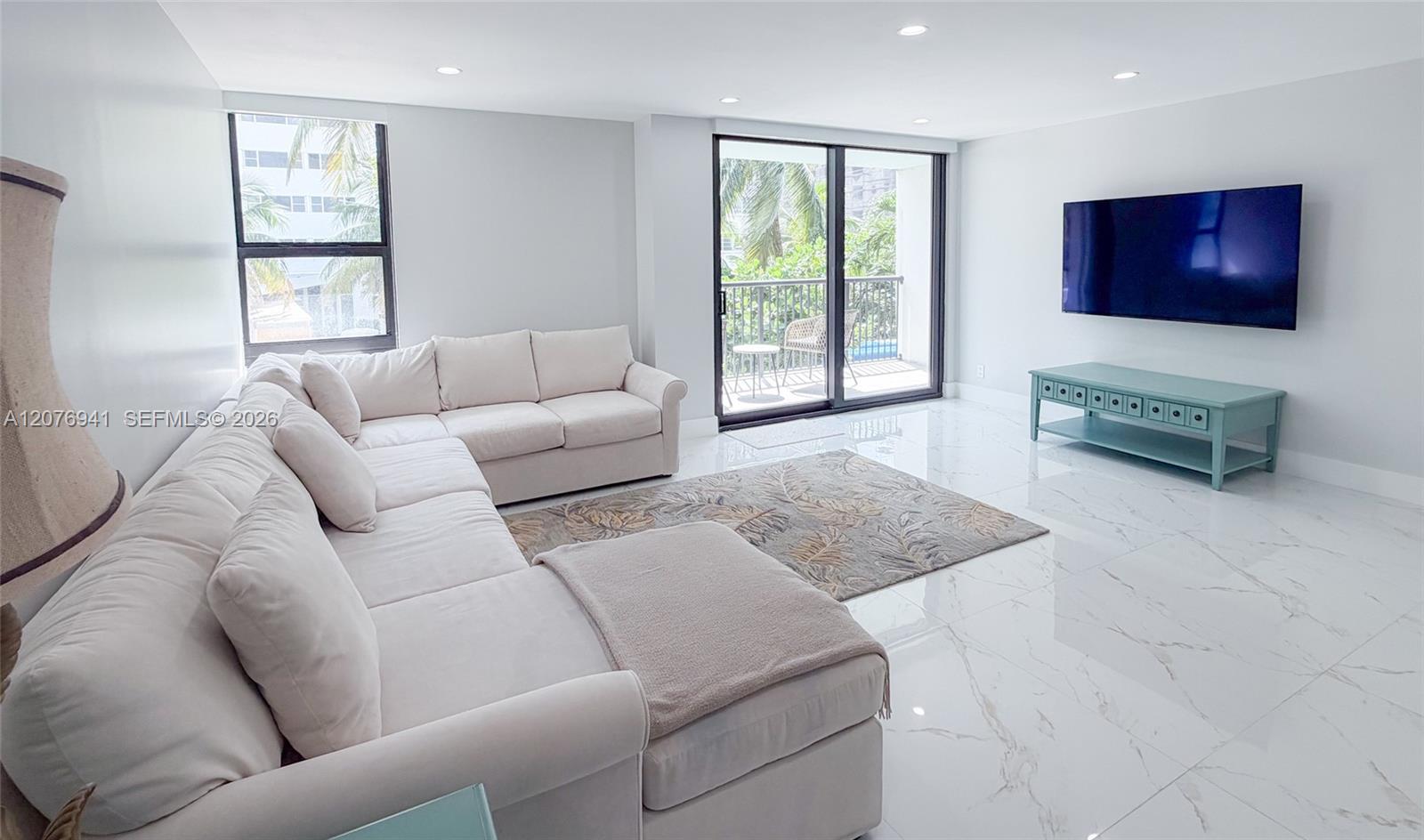 1800 Collins Ave # 3H — Photo 3